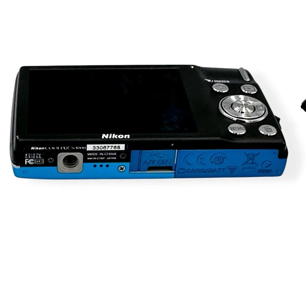 NIKON COOLPIX S3000 12.0MP Digital Camera Blue PARTS OR REPAIR -FOCUS ERROR